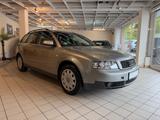 Audi A4 2.0 Avant - Audi A4 aus 2002: 2.0