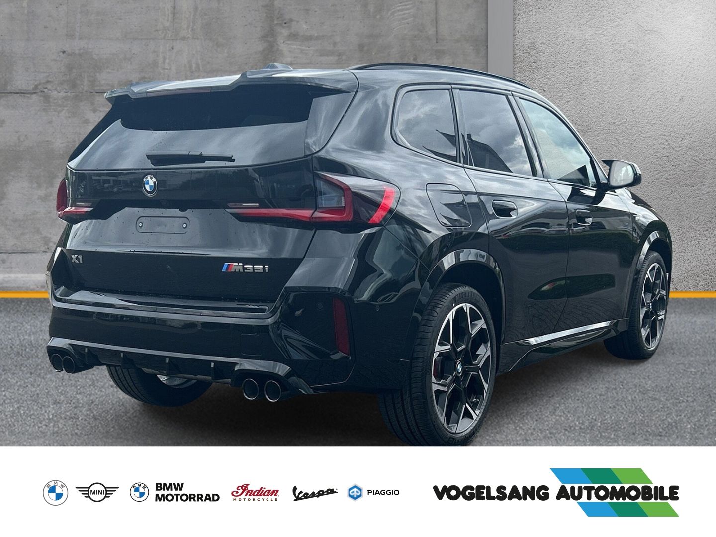 Fahrzeugabbildung BMW X1 M35i xDrive M Sport Pro Innovationspaket Pano