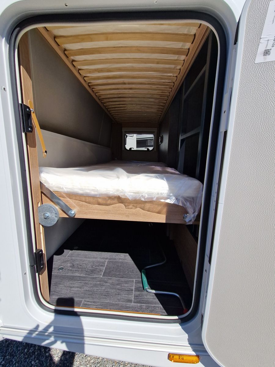 Fahrzeugabbildung Tabbert Senara 460DMK 2.3 Premium-Pakete, Glattblech uvm