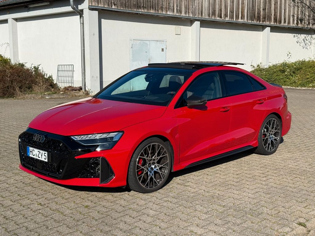 Image of Audi RS3