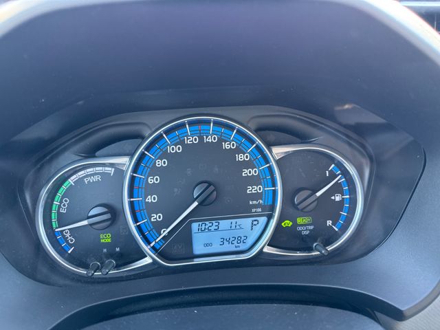 Toyota Yaris Comfort Hybrid