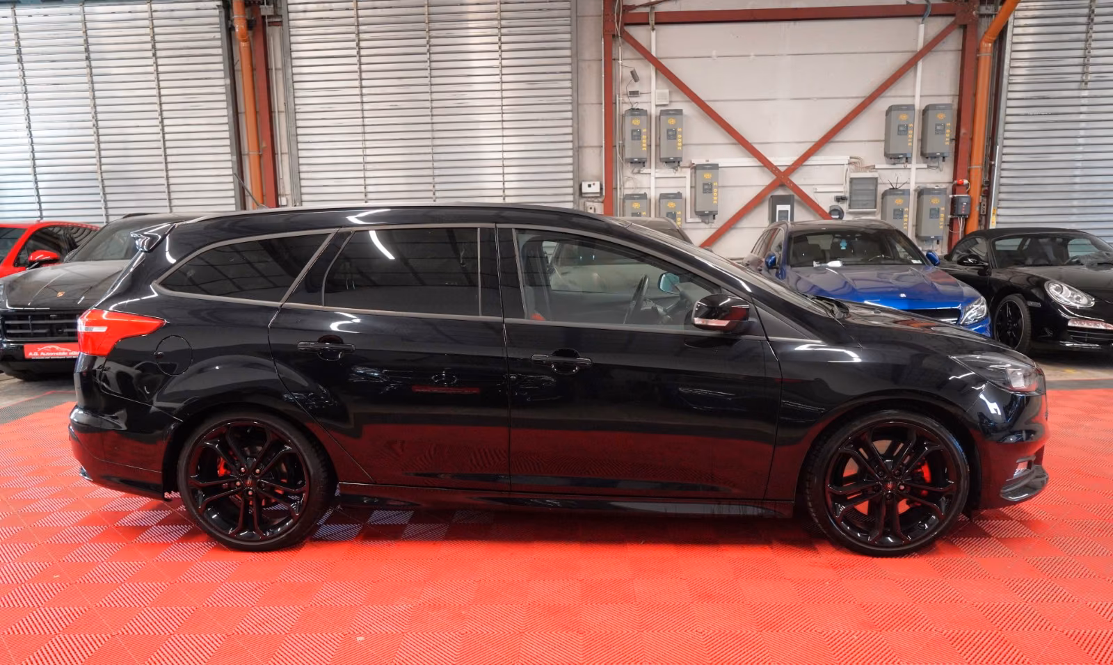 Ford Focus ST 2.0 Turbo Turnier Recaro*Unfallfrei*