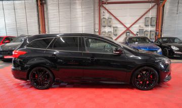 Ford Focus - 5