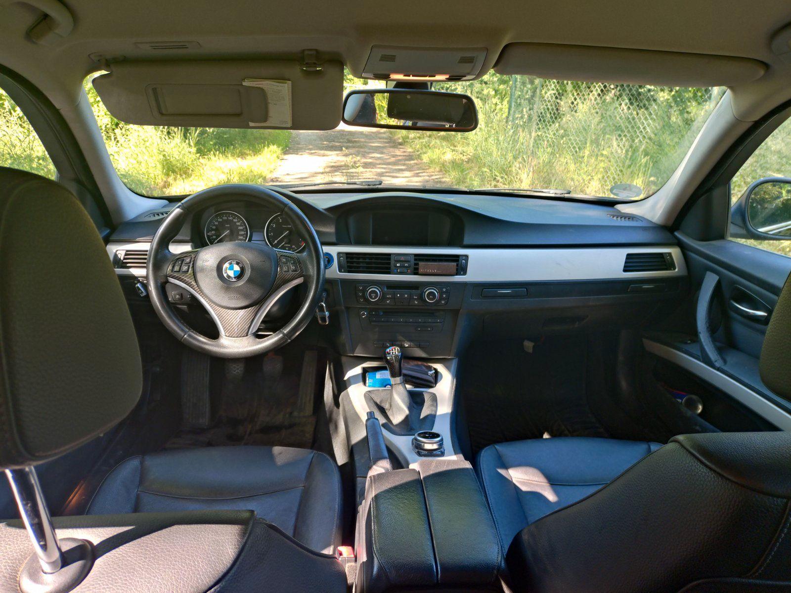 BMW 325 2009 — photo 10