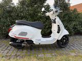 Vespa GTS 125 SuperSport - Vespa GTS SuperSport 125