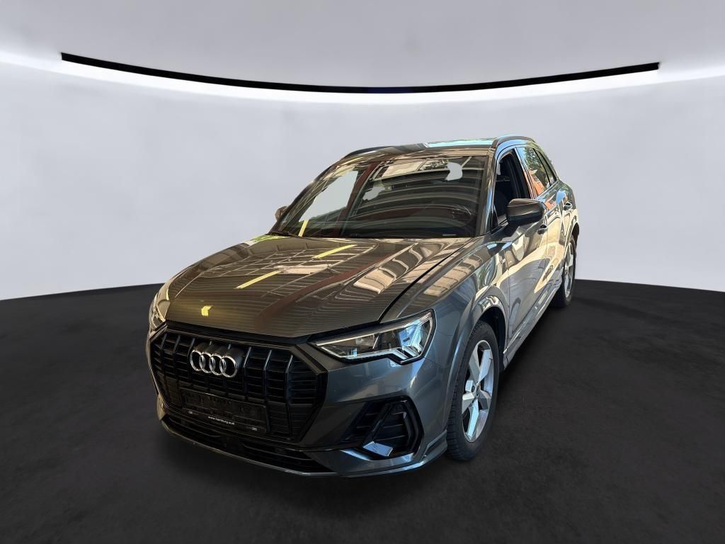Image of Audi Q3