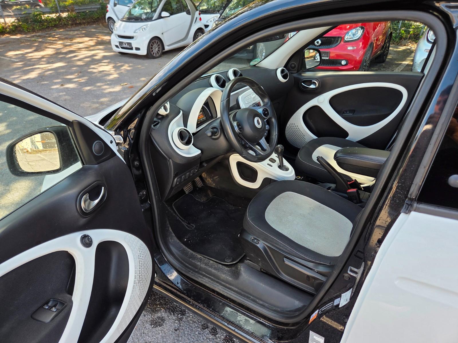Smart ForFour Passion Twinamic Faltdach LED