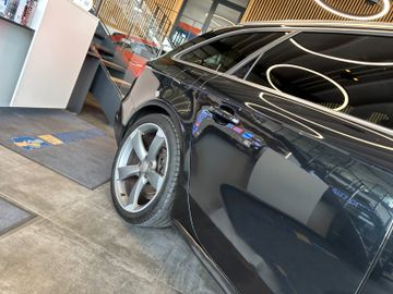 MYAUTOCENTER – Gebraucht- und Jahreswagen mit Werkstattservice in Pfaffenhofen Audi A4 Avant *S line Sportpaket*NAVI*PANO*Klimaauto*