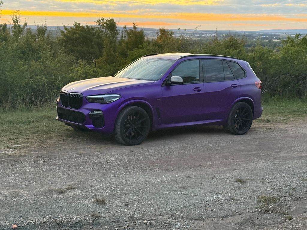 BMW X5 M50
