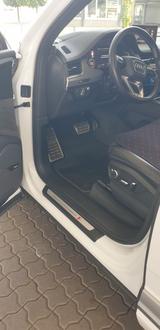 Audi Q7 50 TDI quattro 3xS line 7Sitzer Standheizung  - Audi Q7 in Ludwigshafen