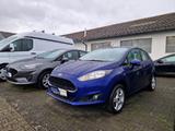 Ford Fiesta Celebration * Winterreifen - Ford Fiesta Celebration mit Benzin-Antrieb