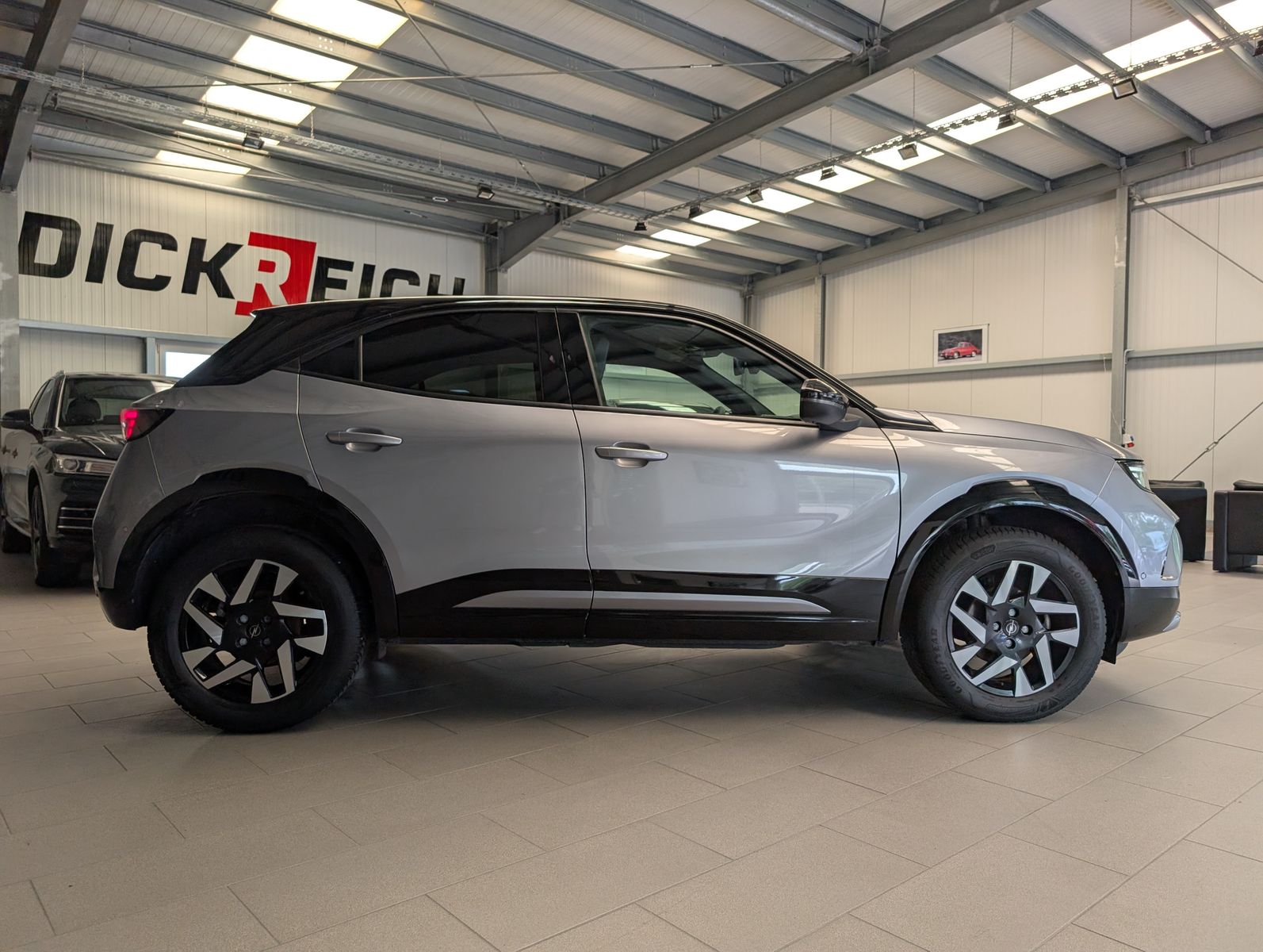 Fahrzeugabbildung Opel Mokka GS BLACK INTEL LUX TECH KAM SHZ BHL VIRTUA