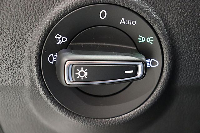 T-Roc GOAL 2.0 TDI 110kW DSG AHK ACC Kamera LED 