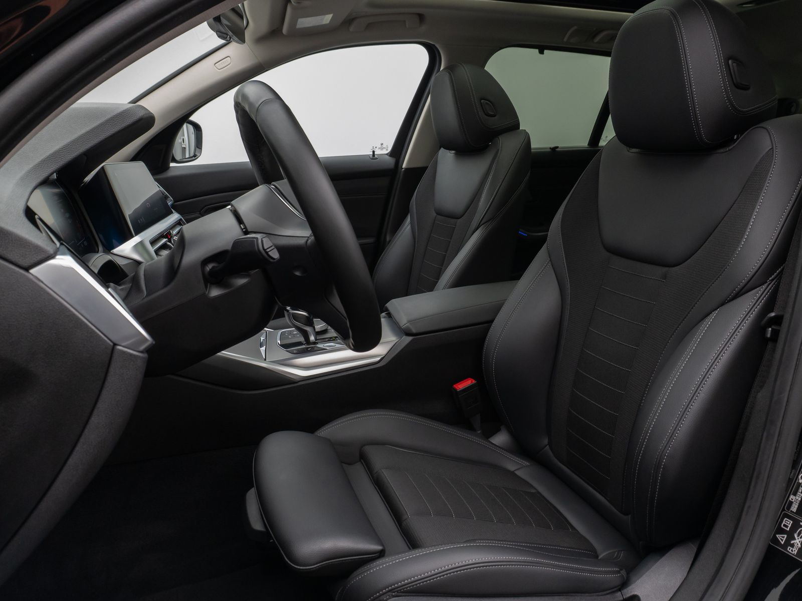 Fahrzeugabbildung BMW 320d  xD Sport Line Panorama Kamera HiFi Komfort