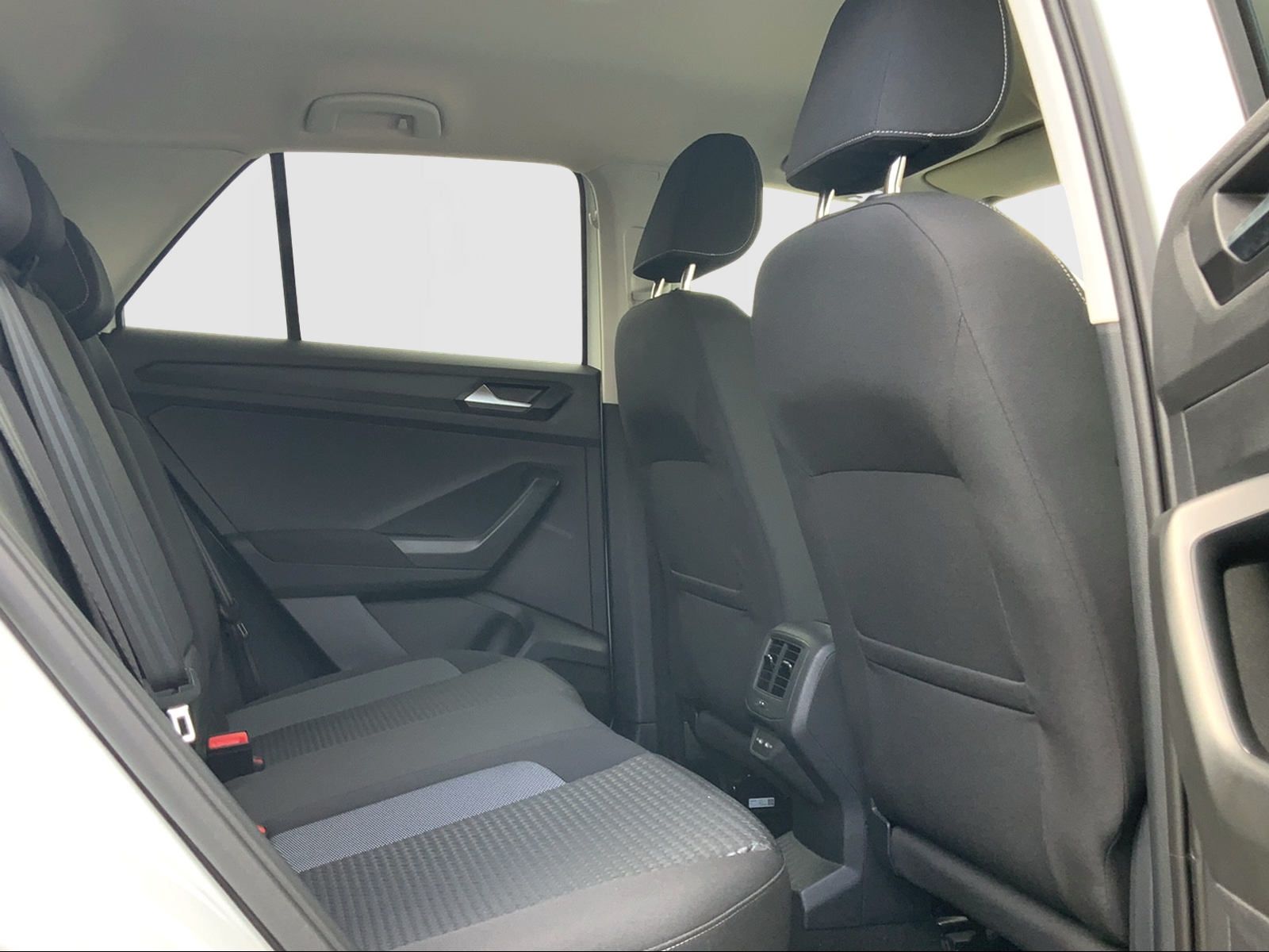 T-Roc 1.5 TSI Active SHZ,NAV,LED.