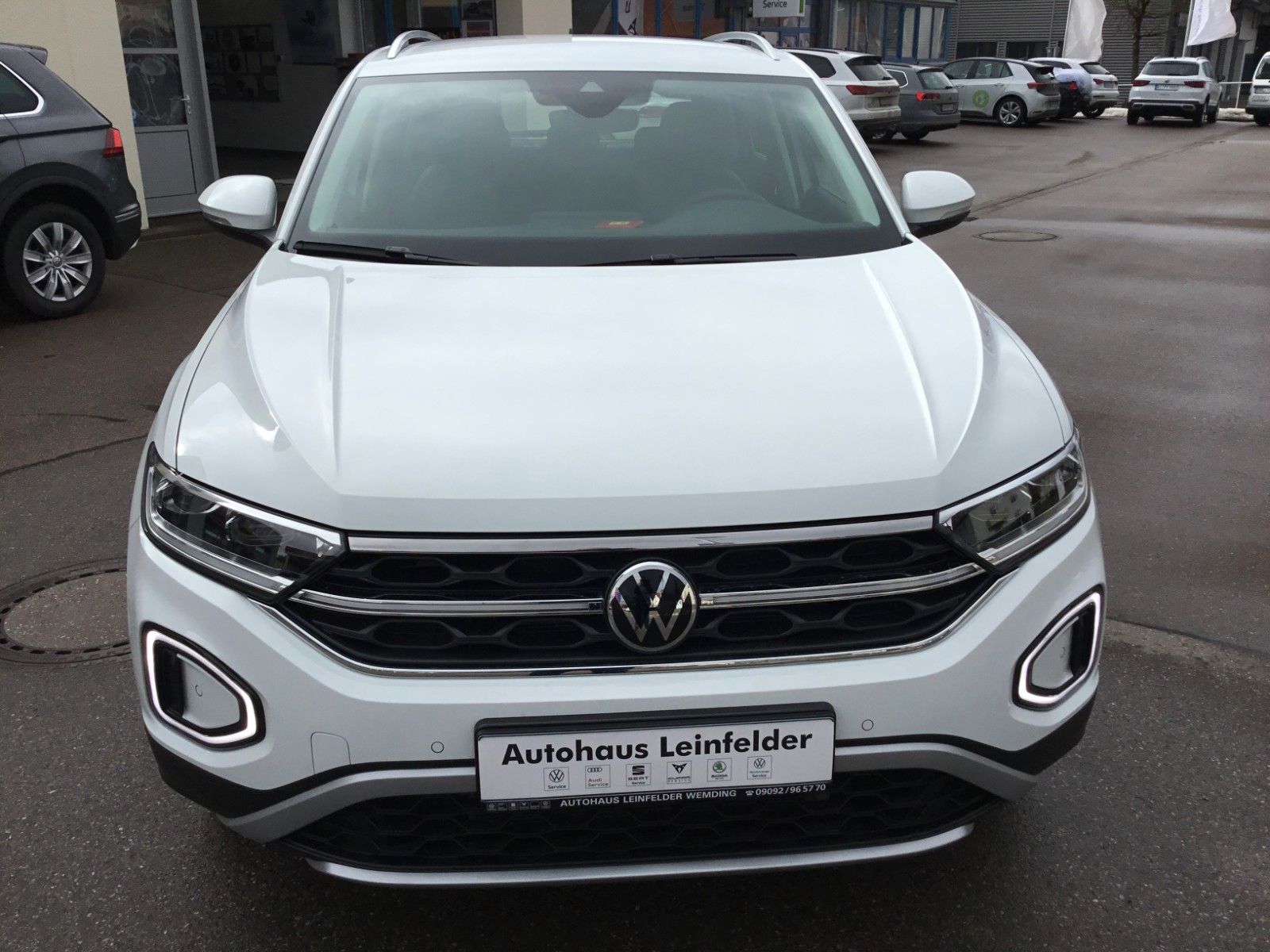 Fahrzeugabbildung Volkswagen T-Roc 2.0 TDI DSG Style+LED+AHK+ACC+Kamera