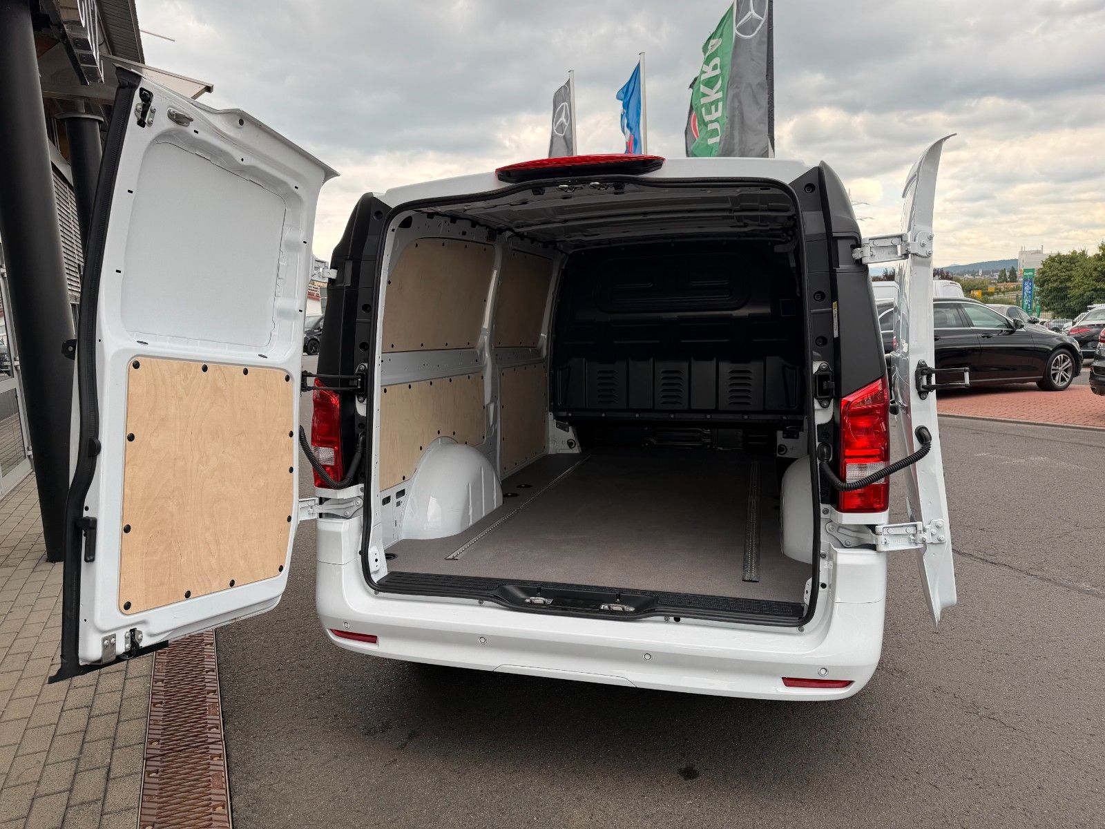 Fahrzeugabbildung Mercedes-Benz Vito 116 CDI 9G Extral Klima Kamera SHZ