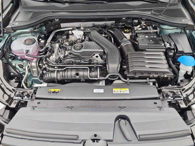 Fahrzeugabbildung Volkswagen Passat Variant Business eTSI DSG LED ACC AHK SHZ