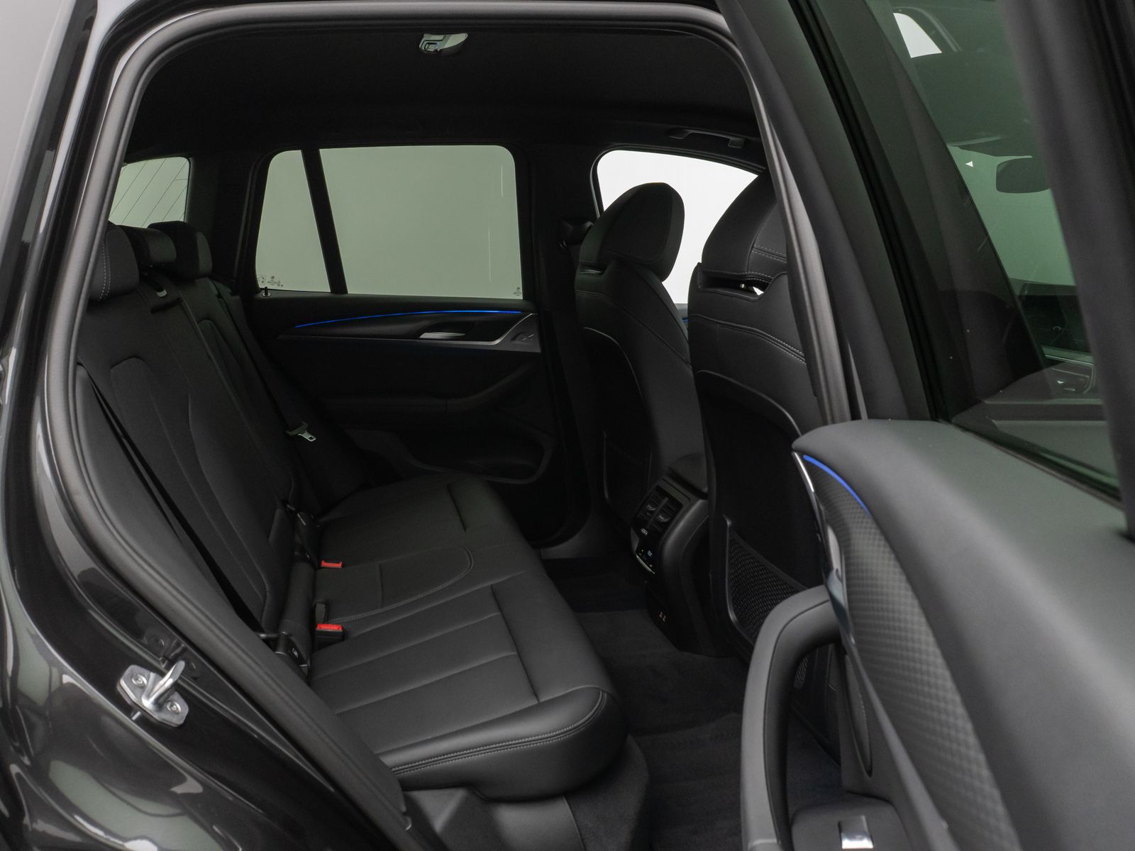 Fahrzeugabbildung BMW X3 xD20d M Sport Kamera DAB HiFi Stop&Go Komfort