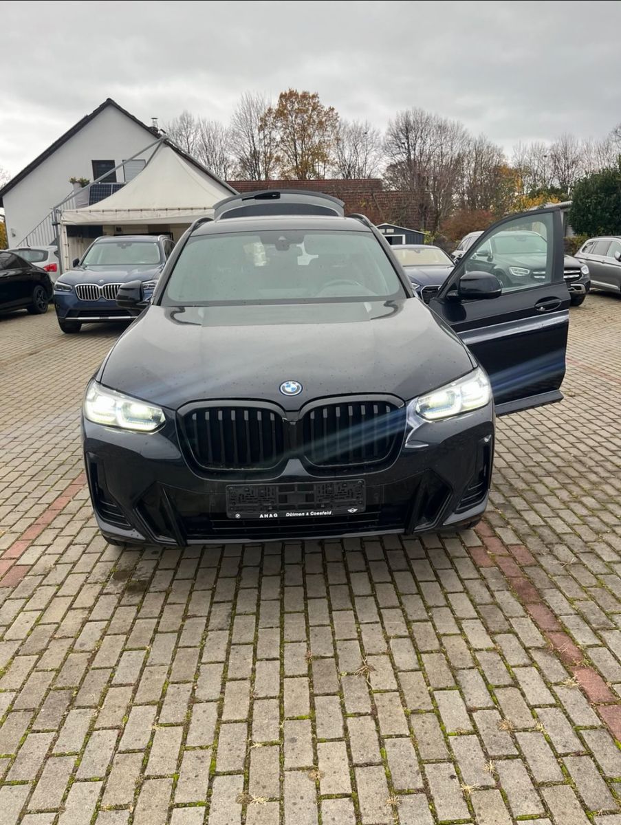 BMW X3 xD 30 e M Sport/PANO/HEAD UP/20"/LASER/DAB