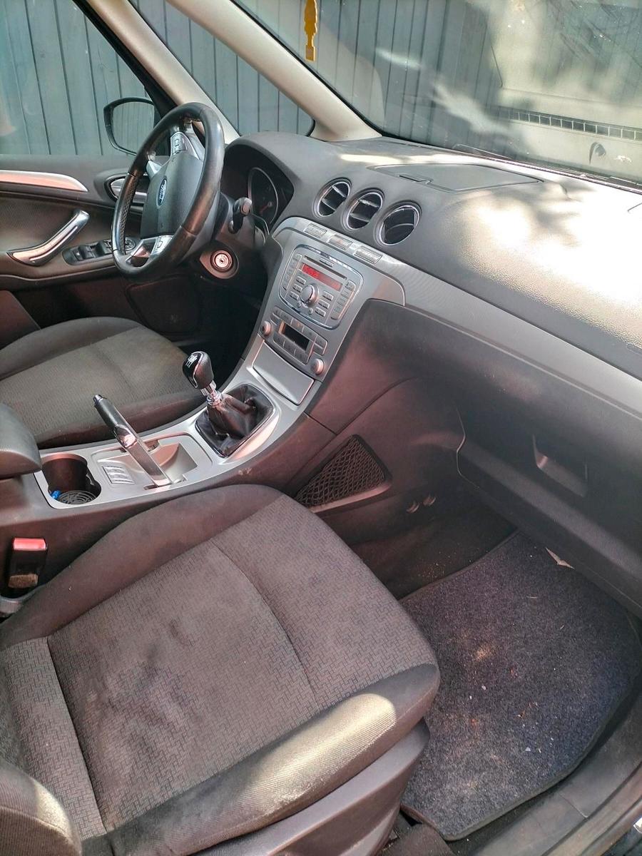 Ford Galaxy