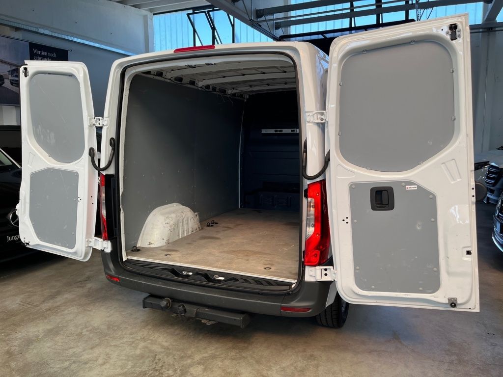 Fahrzeugabbildung Mercedes-Benz Sprinter 315 Kasten RWD L1H1 LED AHK Klima Navi