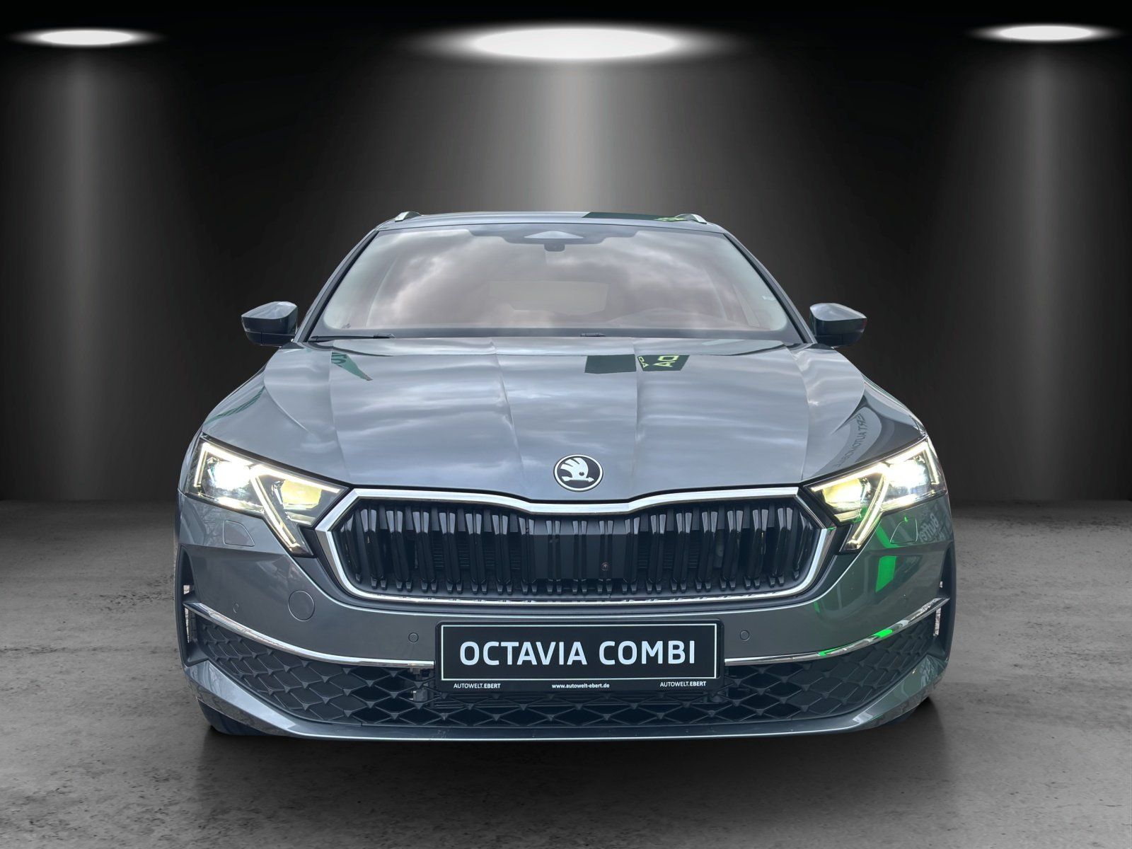 Fahrzeugabbildung SKODA Octavia Balance 1.5 TSI ACC+AHK+KAM+LED-MATRIX