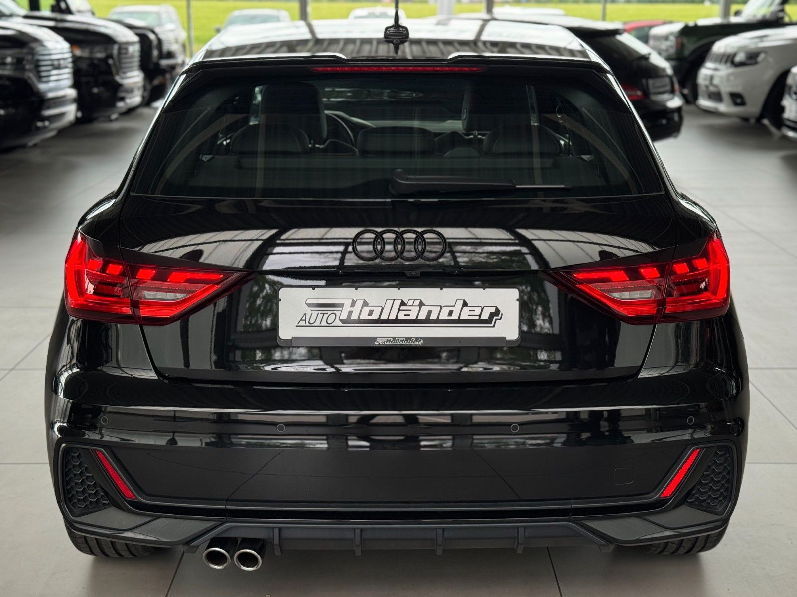 Fahrzeugabbildung Audi A1 Sportback 40 2.0TFSI 3x S-line Plus-Paket ACC