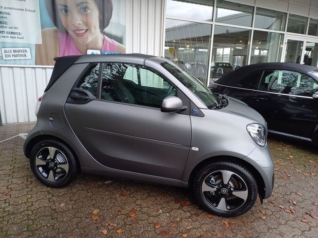 Smart ForTwo EQ*EXCLUSIVE*LED*PTS*SHZ*MEDIA*CAM*ALU*22