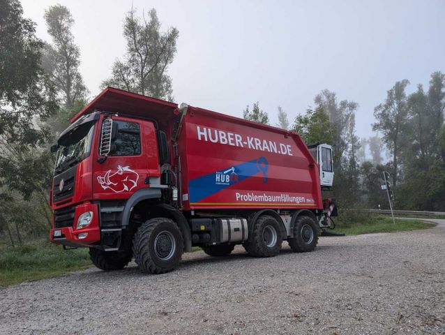 Altele Tatra Phoenix T158 6x6-4 + Q170L 11,5m Forst-LKW