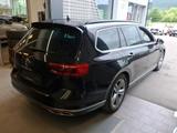 Volkswagen Passat Variant Business R-Line IQ-LED Matrix AHK - Volkswagen Passat Variant: Business