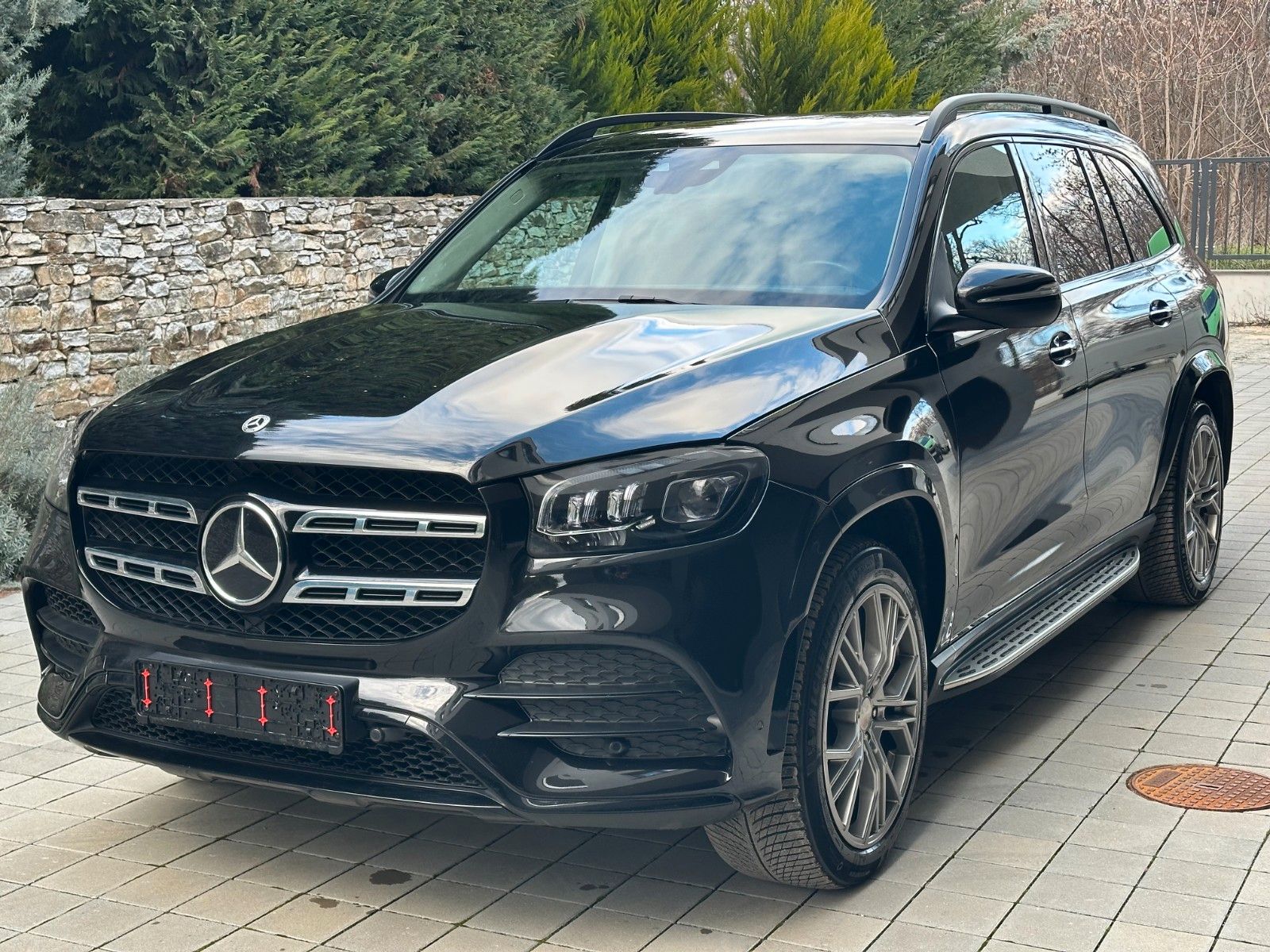 MERCEDES-BENZ GLS 400d 4Matic AMG Night 7Sitze