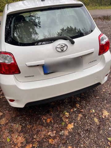 Toyota Verkaufe meinen geliebten Toyota Auris 1,3...