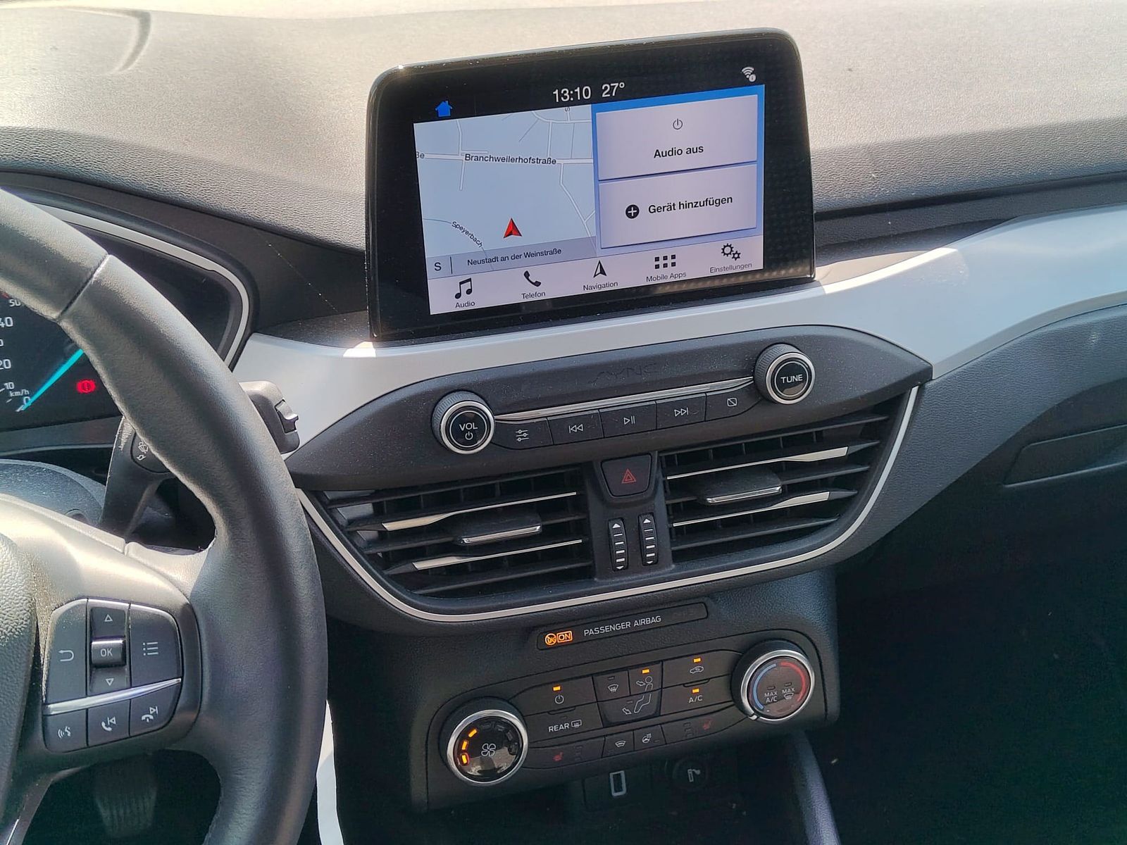 FORD Focus  Turnier 1.0 EcoBoost Cool&amp;Connect Navi – Bild 8