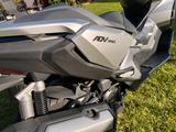 Honda ADV 350 , der perfekte Adventure-Scooter. - HONDA 350