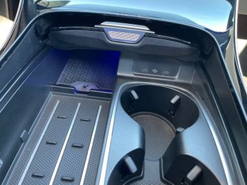 Fahrzeugabbildung Mercedes-Benz S 580 e Lang AMG Pano Burmester HUD Leder uvm.
