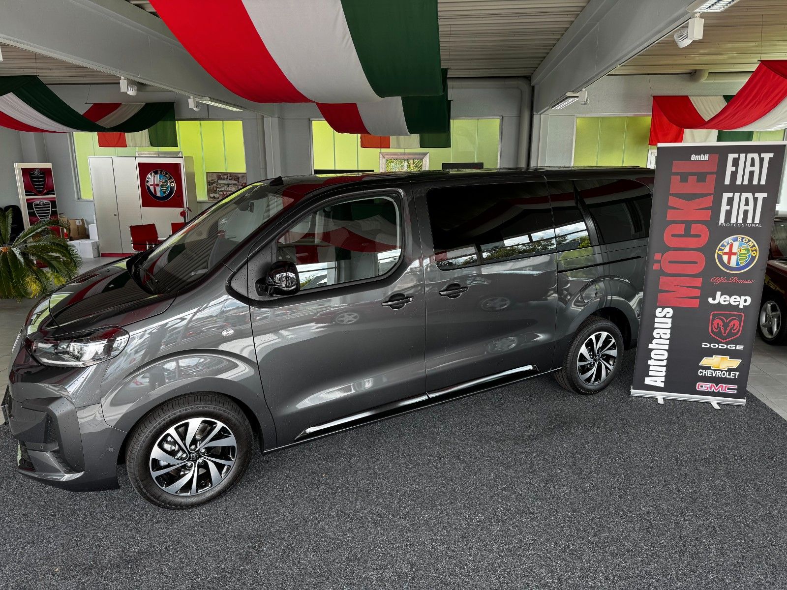 Fiat Ulysse 2.0 BlueHDi 180 S&S L3 EAT8