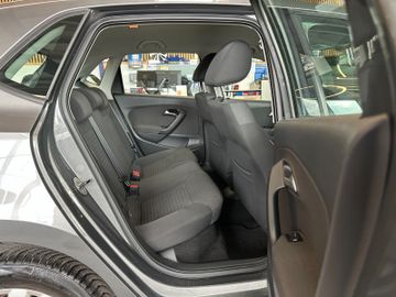 MYAUTOCENTER – Gebraucht- und Jahreswagen mit Werkstattservice in Pfaffenhofen Volkswagen Polo *Comfortline*Klima*Pdc*Szhz*