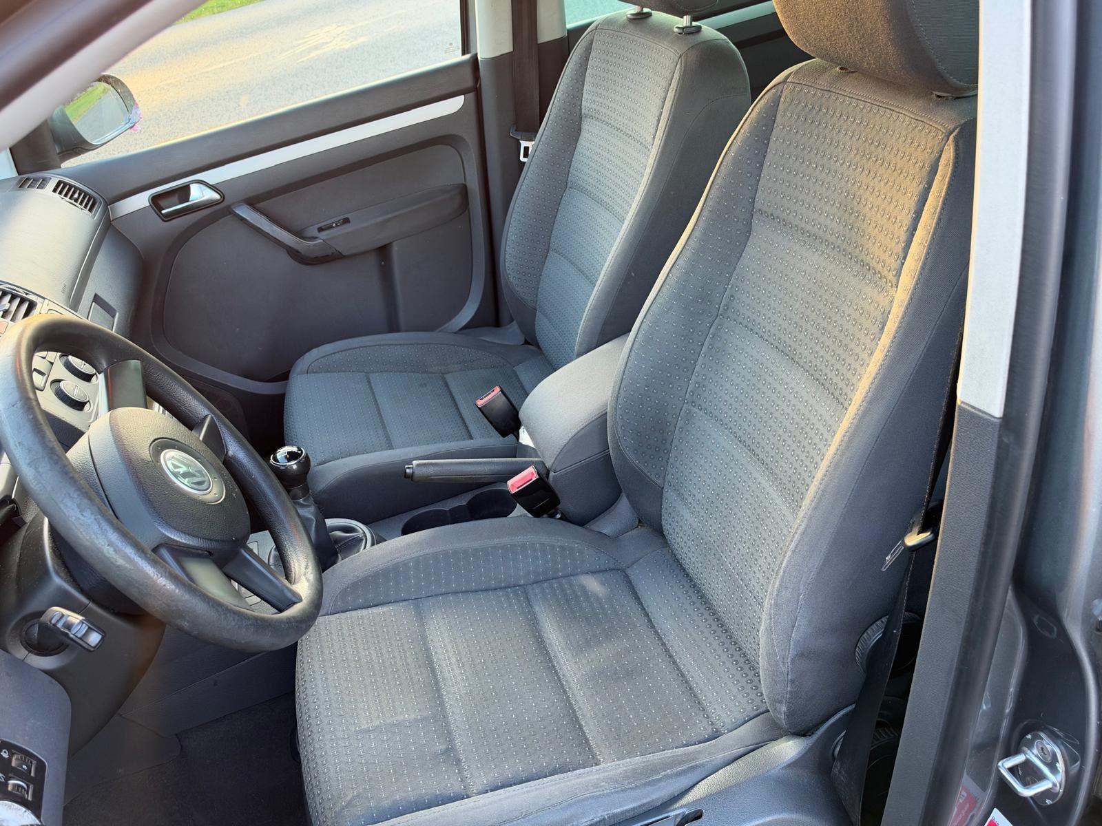 Volkswagen Touran 2005 — photo 8