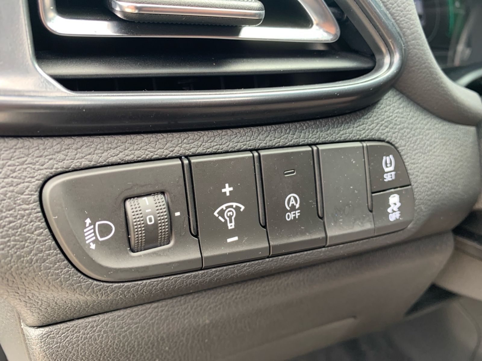 Fahrzeugabbildung Hyundai i30 Kombi 1.5 T-GDI 7-DCT N-Line Mild-Hybrid