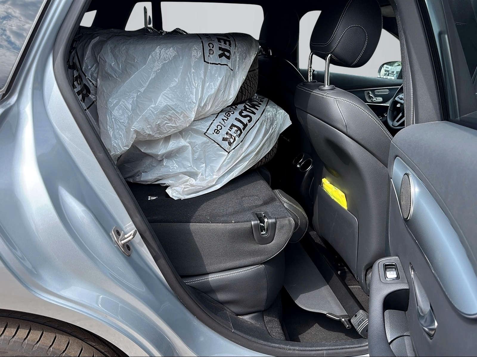 Mercedes-Benz EQC 400 4MATIC 408 PS | Navi | LED