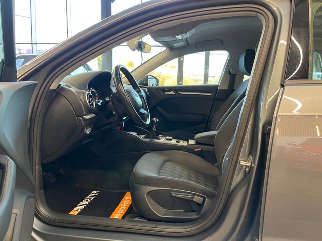 Audi A3 Sportback attraction ultra*2. Hand*Navi*Xenon