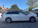 Volkswagen Golf VIII Variant Life Automatik Navi 2,0 Diesel - Volkswagen Golf Golf2 mit Diesel-Antrieb