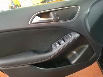 Mercedes B 200 - 11