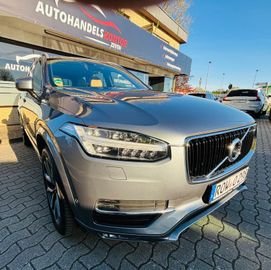 Volvo XC90 - 2