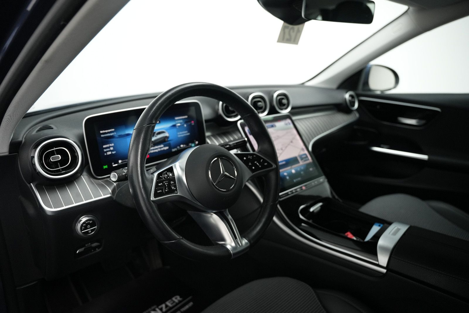 Fahrzeugabbildung Mercedes-Benz C 300e T *Ambiente*SHZ*Rückfahrkamera*T-Winkel*
