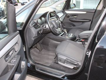 BMW 218 Active Tourer - 8