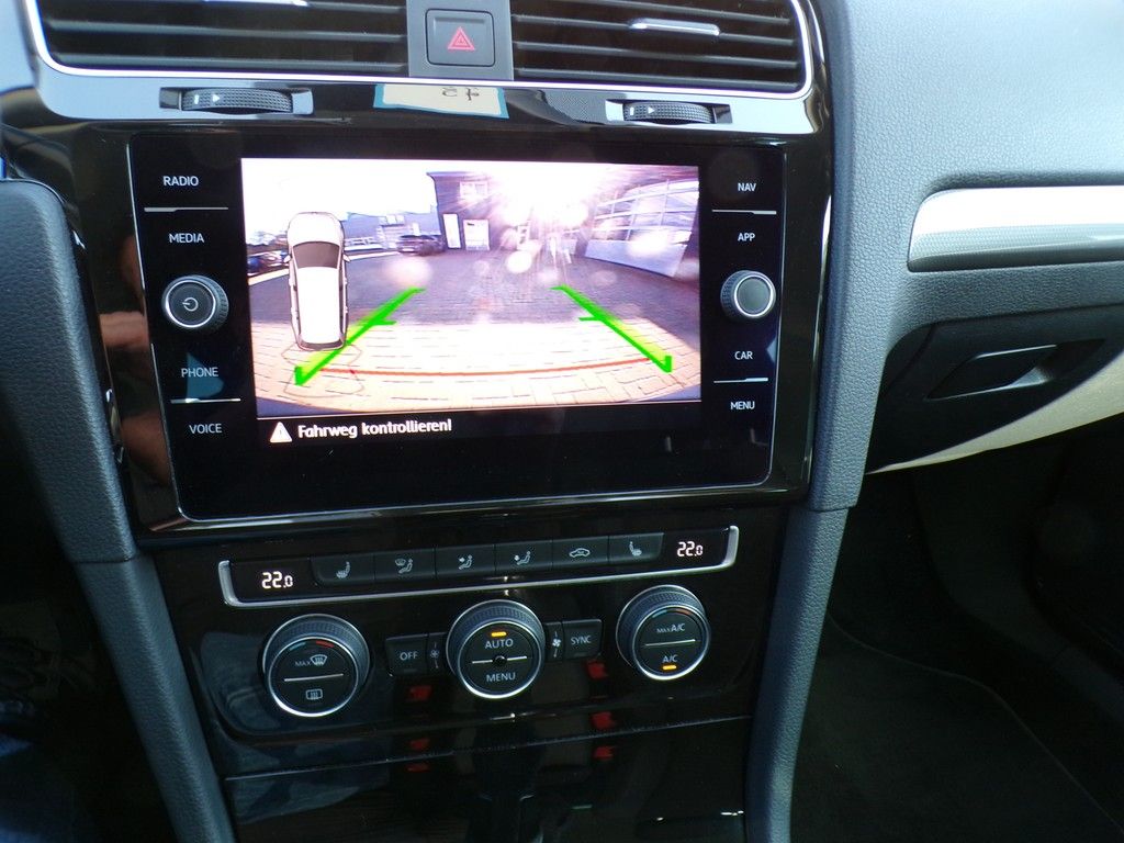 Fahrzeugabbildung Volkswagen Golf VII Variant 1.6 TDI DSG Join Start-Stopp