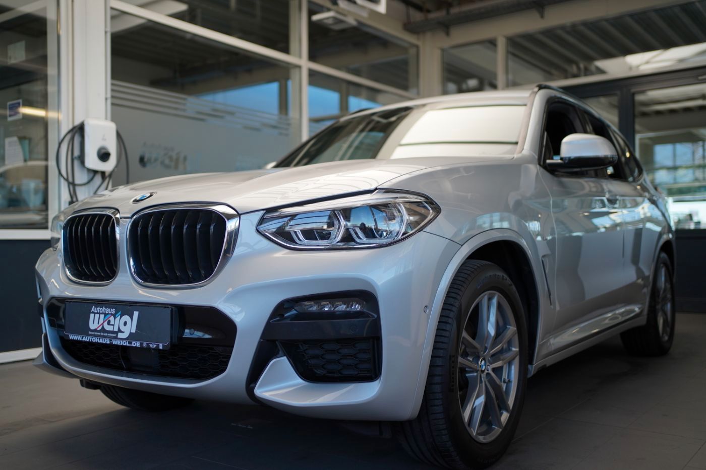 Fahrzeugabbildung BMW X3 xDrive20d M Sport +Standheiz.+LED+AHK+HeadUp+