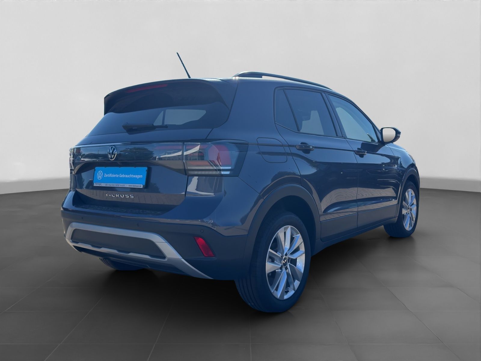 Volkswagen T-Cross 1.5 TSI DSG LIFE LM17 KAMERA ACC SITZHZ foto 3